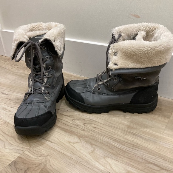 Lugz Tambora Winter Boots - Picture 2 of 14